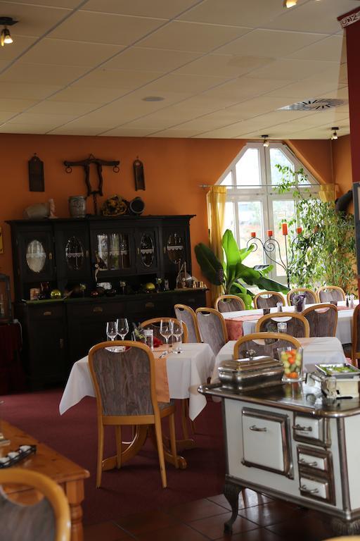 Hotel Taunus Residence Bad Camberg Esterno foto