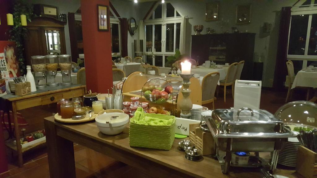 Hotel Taunus Residence Bad Camberg Esterno foto